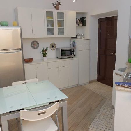 Little White House Apartment Porto Santo Stefano  Exterior photo