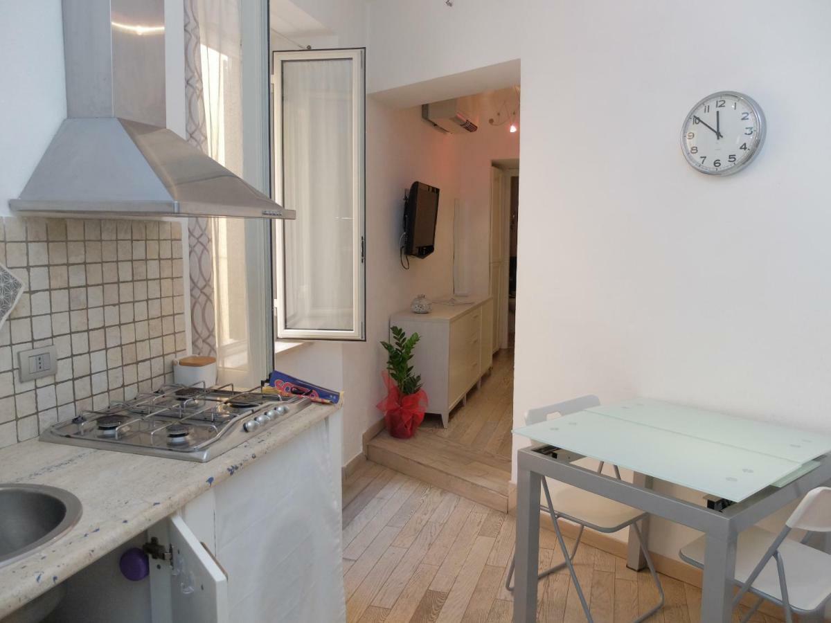 Little White House Apartment Porto Santo Stefano  Exterior photo