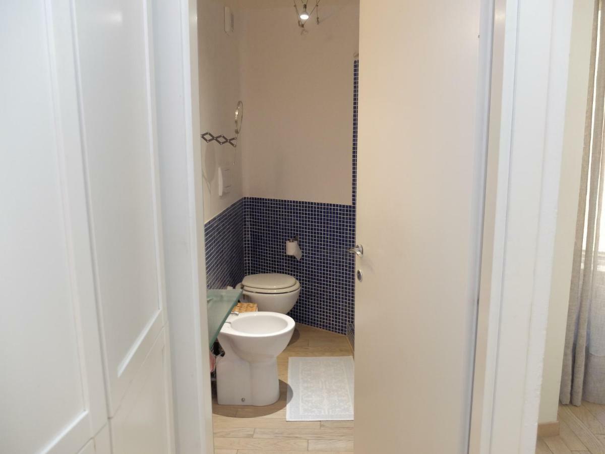Little White House Apartment Porto Santo Stefano  Exterior photo